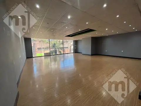 Local en Alquiler A Estrenar