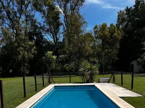 616 e/ 551 y 552 100