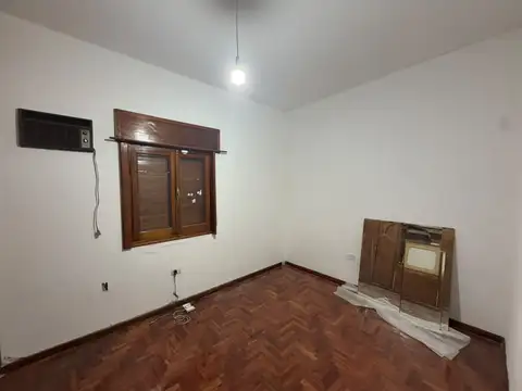 Alquilo PH de 3 Dor., Cochera Doble, 3 Baños, Aire Acondicionado