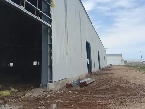 Galpon en Alquiler en Campana, USD 60.000