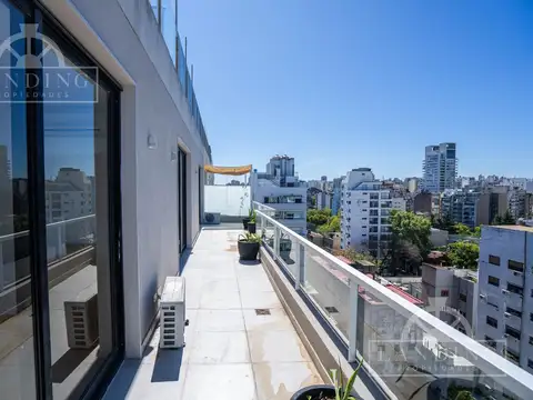 Departamento en Alquiler con 1 cocheras