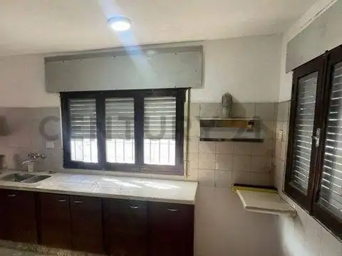Río Segundo 900