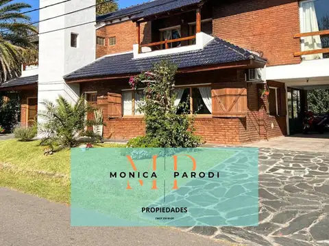 Casa 7 ambientes con 3 baños