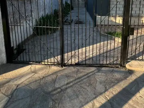 Casa en Alquiler en Matheu, $ 1.200.000