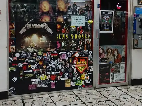 Venta de local en galería comercial en Belgrano