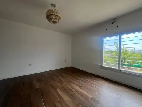 Casa en Venta en La Calera, USD 95.000