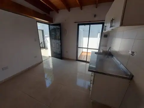 Departamento en Alquiler en Bernal, USD 300.000