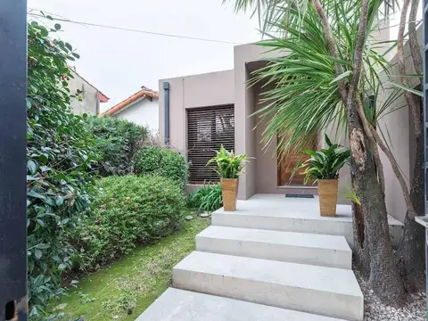 Casa en  calle 502 17 y 18 gonnet
