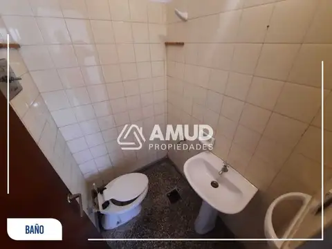 Oficina en Alquiler en Centro, $ 150.000