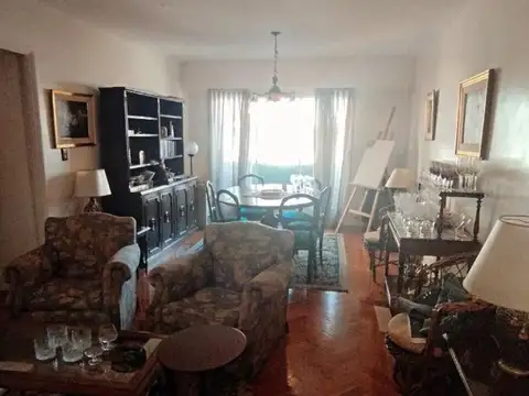 Departamento 4 ambientes con 2 baños