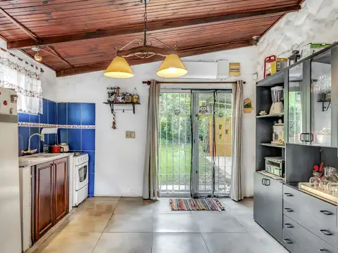 Casa en Venta con 1 cochera