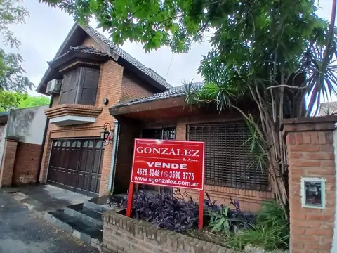 Chalet Tradicional en Castelar Norte