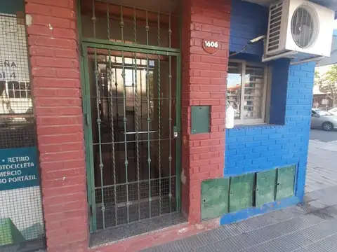 RODRIGUEZ PEÑA ESQ JERONIMO L CABRERA 1600