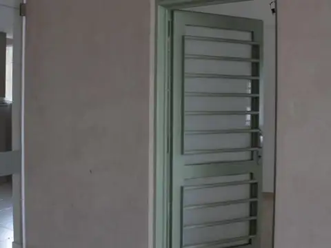 Departamento en Alquiler en Belen de Escobar, $ 350.000