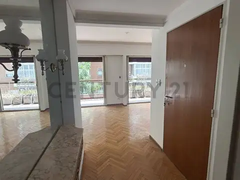 Camacua 100, Piso 5