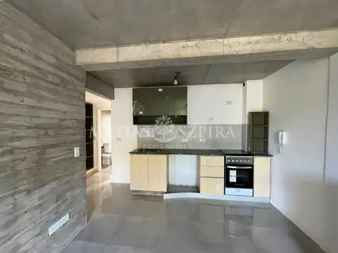 Av. Domingo Faustino Sarmiento 200