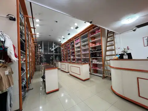 Local en Alquiler en Floresta, USD 3.500