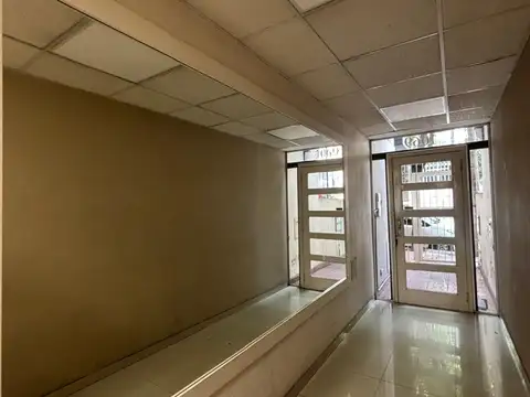 buen viaje 1000, Piso 4