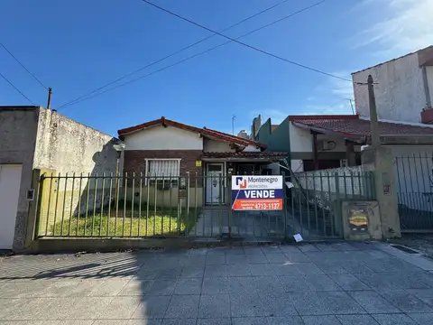 Profesor Vidal Nº 2500