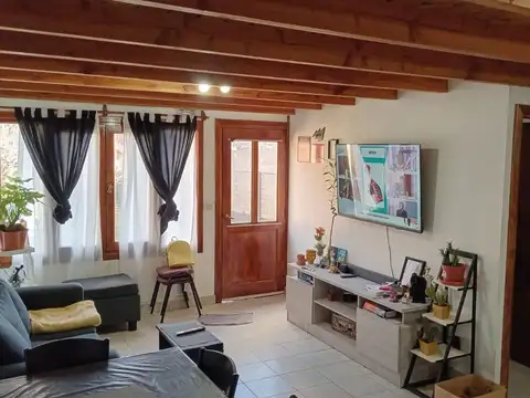Depto Tipo Casa en Venta de 3 ambientes