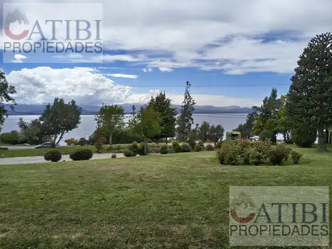 Departamento en alquiler con vista al lago.