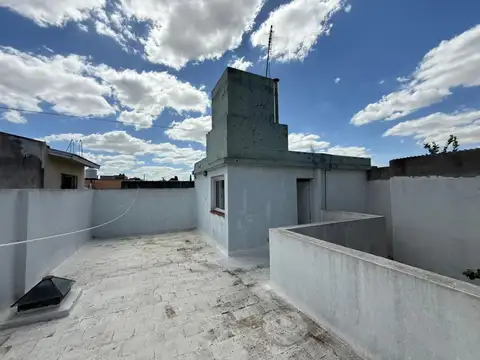 Depto Tipo Casa en Venta 59 años