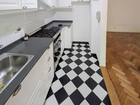 Alquiler 3 Amb Belgrano | Refaccionado y Balcón al Frente