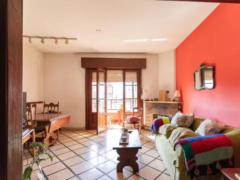 España al 700