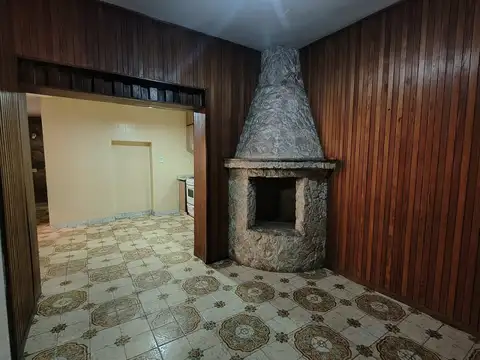 Casa en Alquiler en Bella Vista, $ 900.000