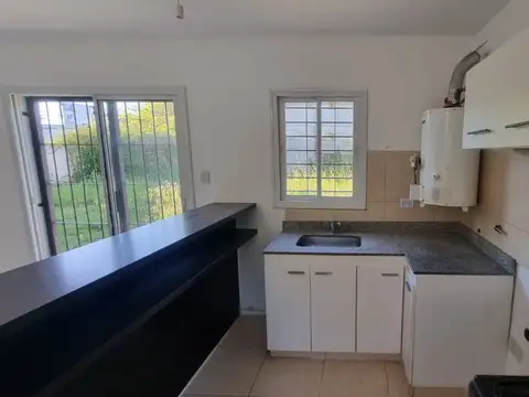 VENTA DUPLEX EN HOUSING VILLA RIVERA INDARTE
