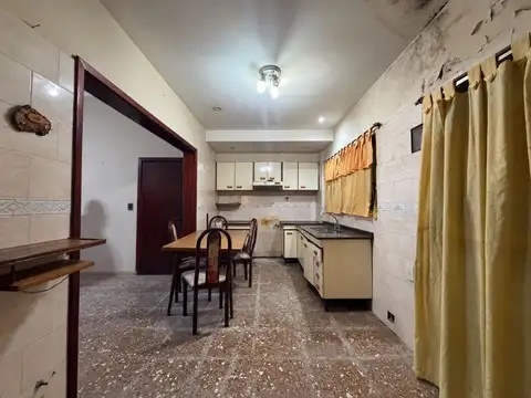 Depto Tipo Casa en Venta 44 años
