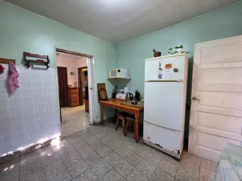 Casa 6 ambientes con 3 baños