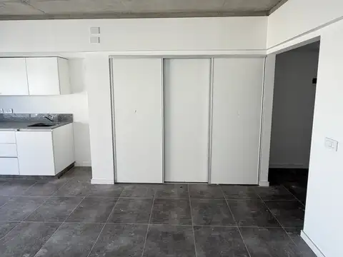 DEPARTAMENTO MONOAMBIENTE DIVISIBLE CON PATIO A ESTRENAR. SUPERFICIE TOTAL 82 M2 APROX. FRENTE A LA AGRONOMIA 