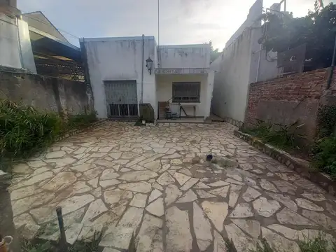 CASA 3 AMB CON GRAN FONDO LIBRE - VILLA BALLESTER