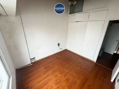 Depto Tipo Casa en Alquiler con 1 cocheras