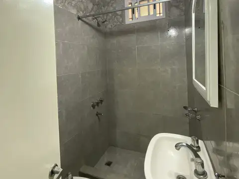 Departamento en Alquiler en Benavidez, $ 550.000