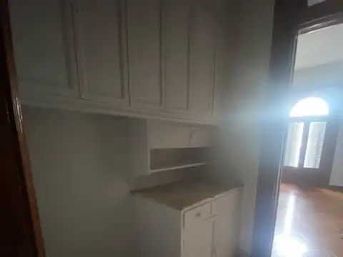 Departamento 5 ambientes con 2 baños