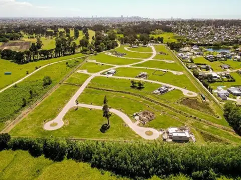 Terreno en Venta 40  mts Fondo