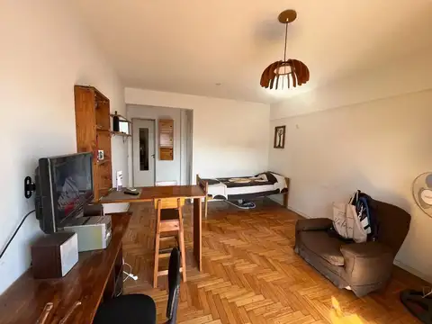 Piedras 1234 , Piso 8