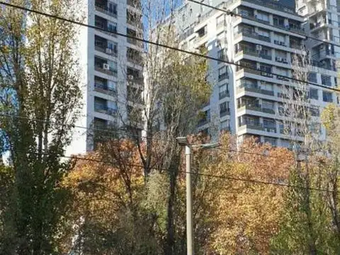 3 ambientes VENTA Banfield Este