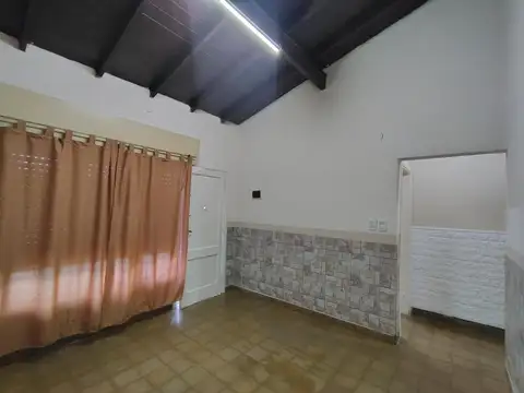 Casa en Alquiler de 1 dormitorio