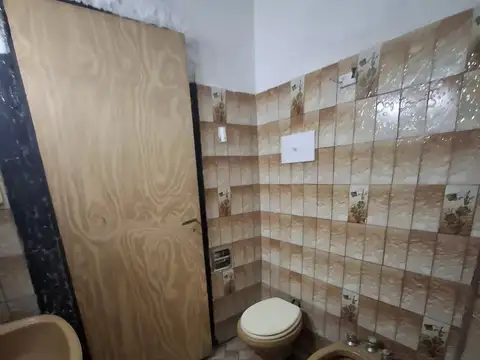 Depto Tipo Casa en Alquiler con 1 cocheras