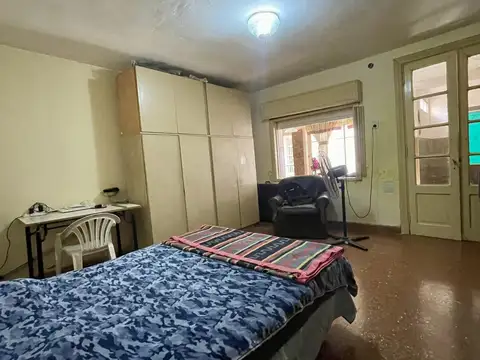 Venta Casa Pasillo de 2 dormitorios en Barrio España y Hospitales