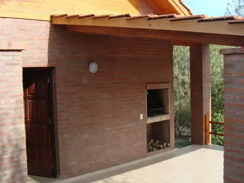 Casa en Venta con 4 cocheras