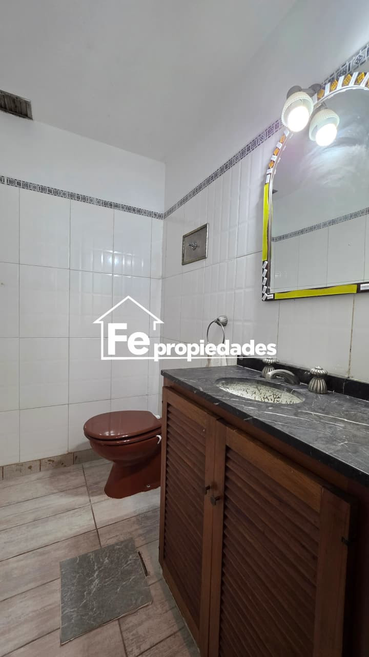 Depto Tipo Casa 4 ambientes con 1 baño