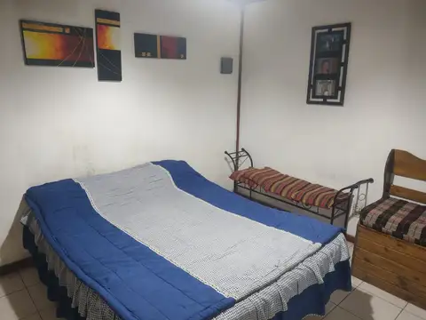 VENTA DE CASA- VISTALBA, CALLE REINOSO 1367
