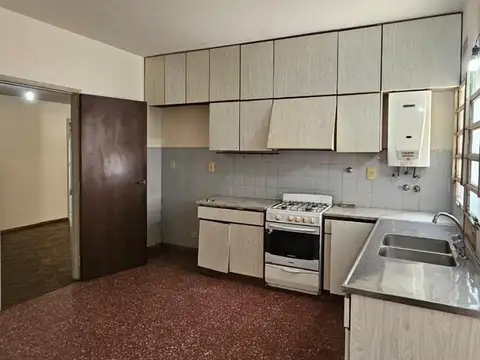 Departamento en Alquiler 50 años