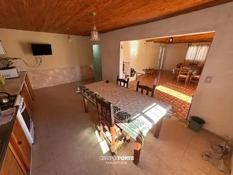Casa 4 ambientes con 1 baño