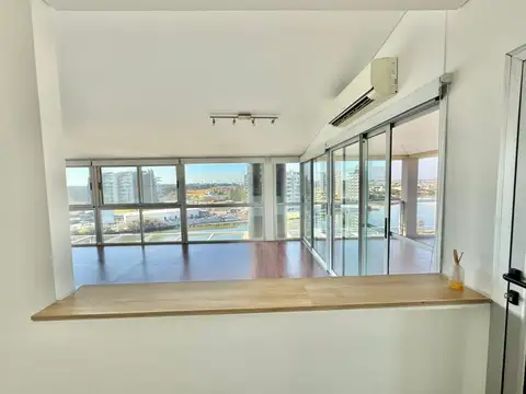 Departamento en Alquiler con 1 cocheras