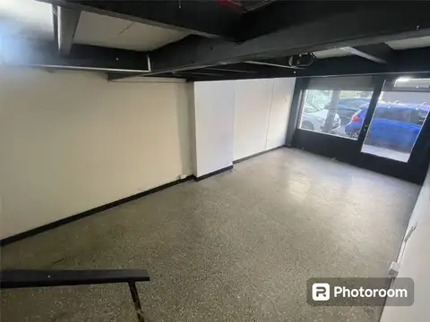 Local en Alquiler en Constitucion, $ 700.000